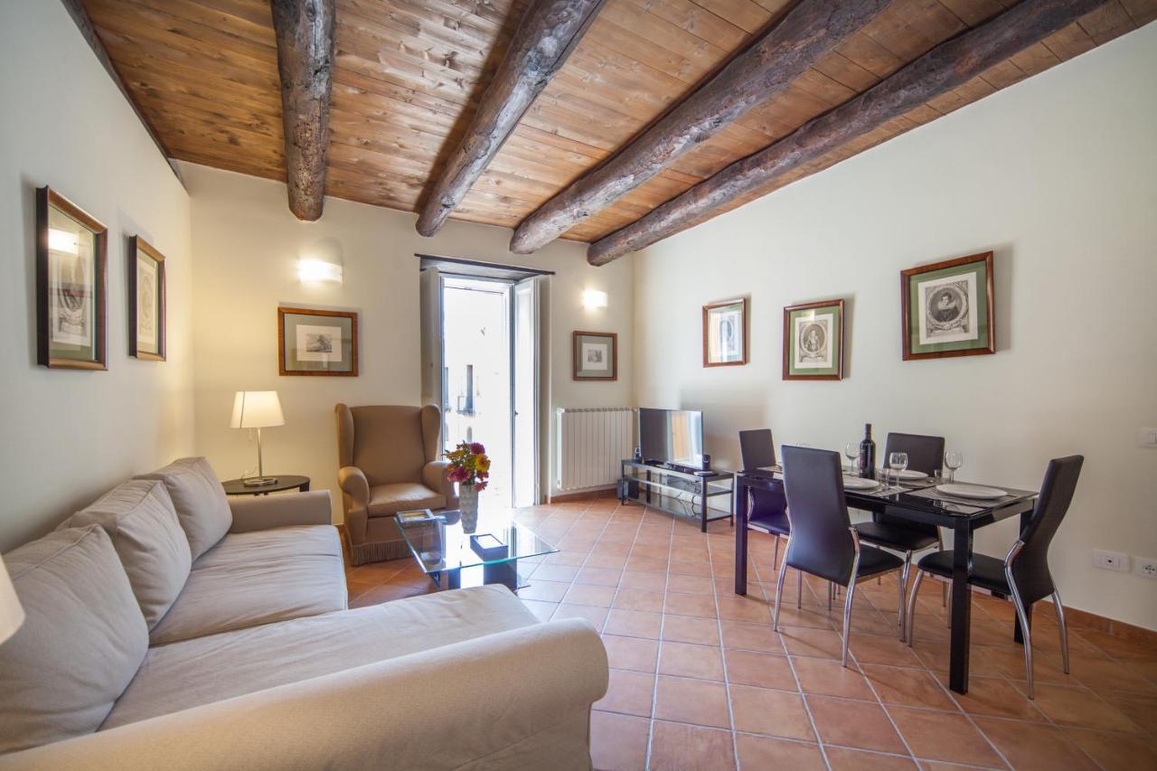 Palazzo Marigliano - Serviced Apartments Napoli Bagian luar foto