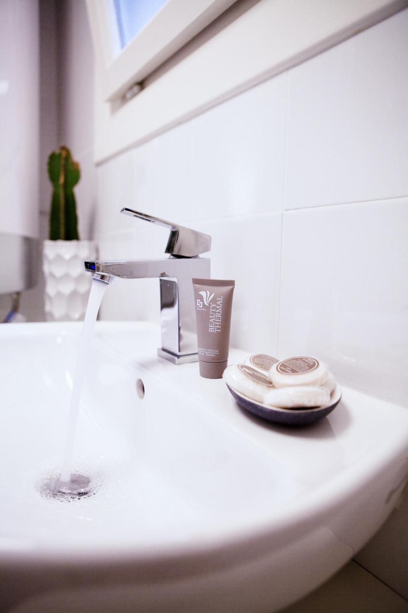 Palazzo Marigliano - Serviced Apartments Napoli Ruang foto
