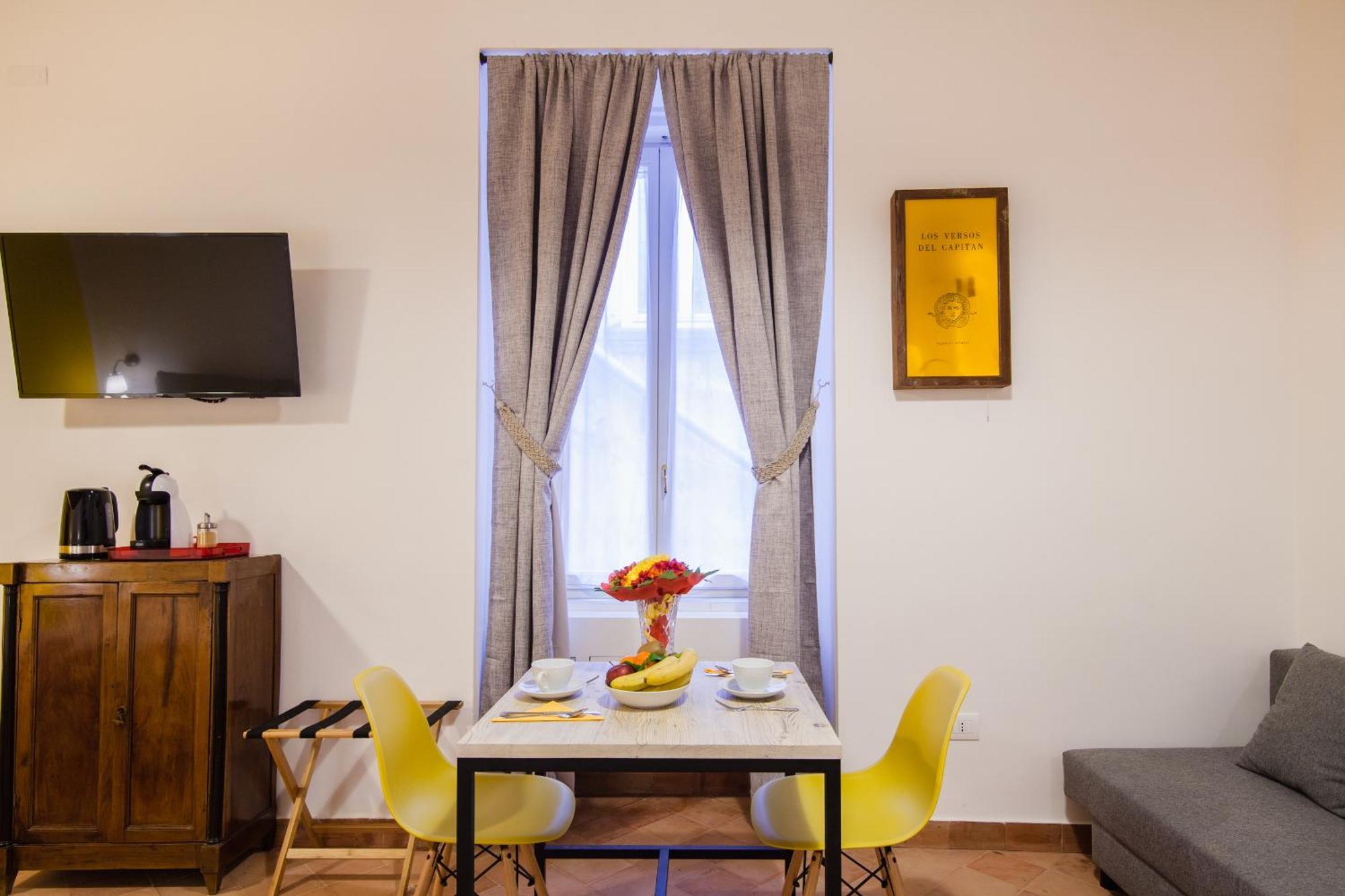 Palazzo Marigliano - Serviced Apartments Napoli Ruang foto